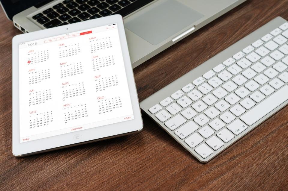 Como fazer uma revisão de domingo sem transformar a semana em cobrança